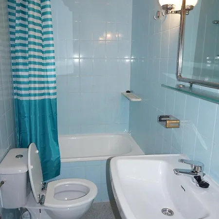 Apartment Retro Mint - Cigueenas