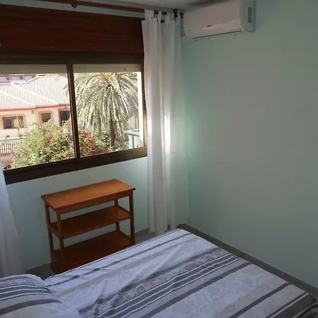 Apartment Retro Mint - Cigueenas
